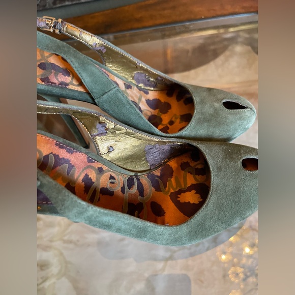 Comfortable Sam Edelman Platform Pumps - Picture 4 of 8